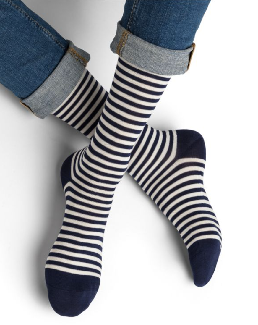 Calcetines de estilo marinero: ¡La moda que nunca pasa de moda! calcetines.com